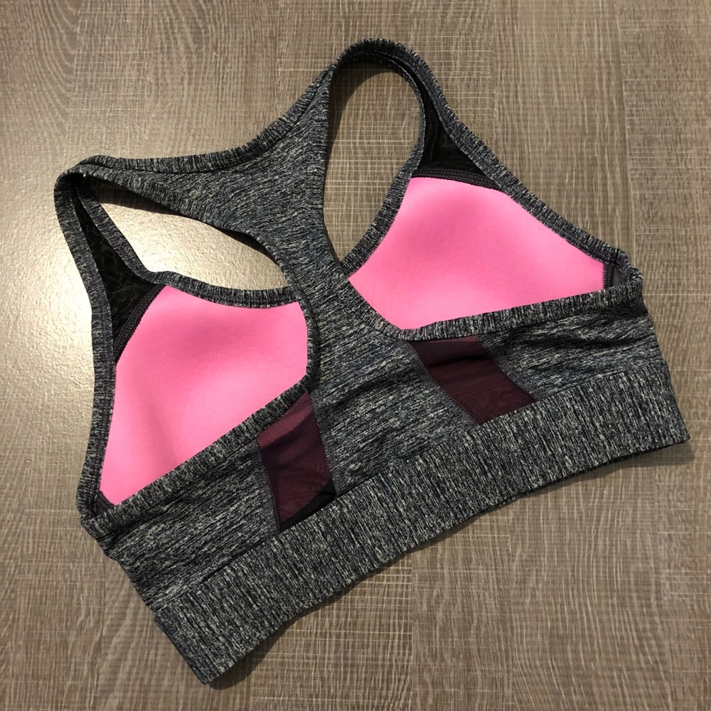 Victoria’s Secret PINK Ultimate Sports Bra